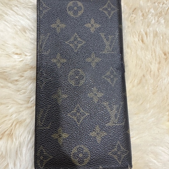 LV vintage man long monogram wallet in a fair condition - Picture 2 of 13